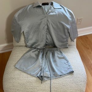 Two pieces short set, size: Med, color: sliver